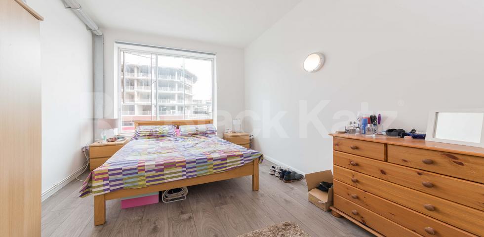 			MODERN 1 BEDROOM LIVE WORK APARTMENT, 1 Bedroom, 1 bath, 1 reception Apartment			 ABILITY PLAZA-KINGSLAND ROAD, DALSTON/HAGGERSTON